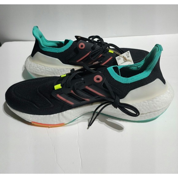 New Men\'s Adidas Ultraboost 22 Running Sneaker Black Mint Rush GX5497 Size 13
